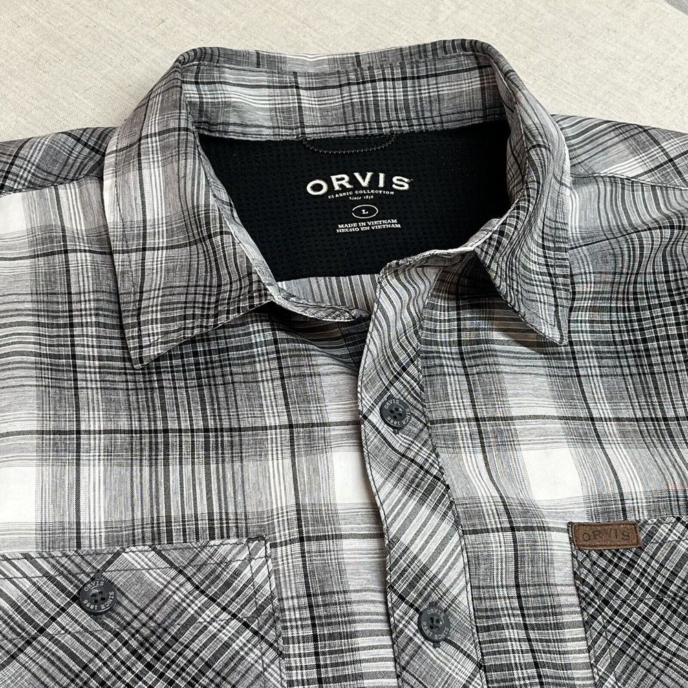 Orvis Men's Button Up Short Sleeve Shirt Gray Plaid Size L Outdoor Lightweight